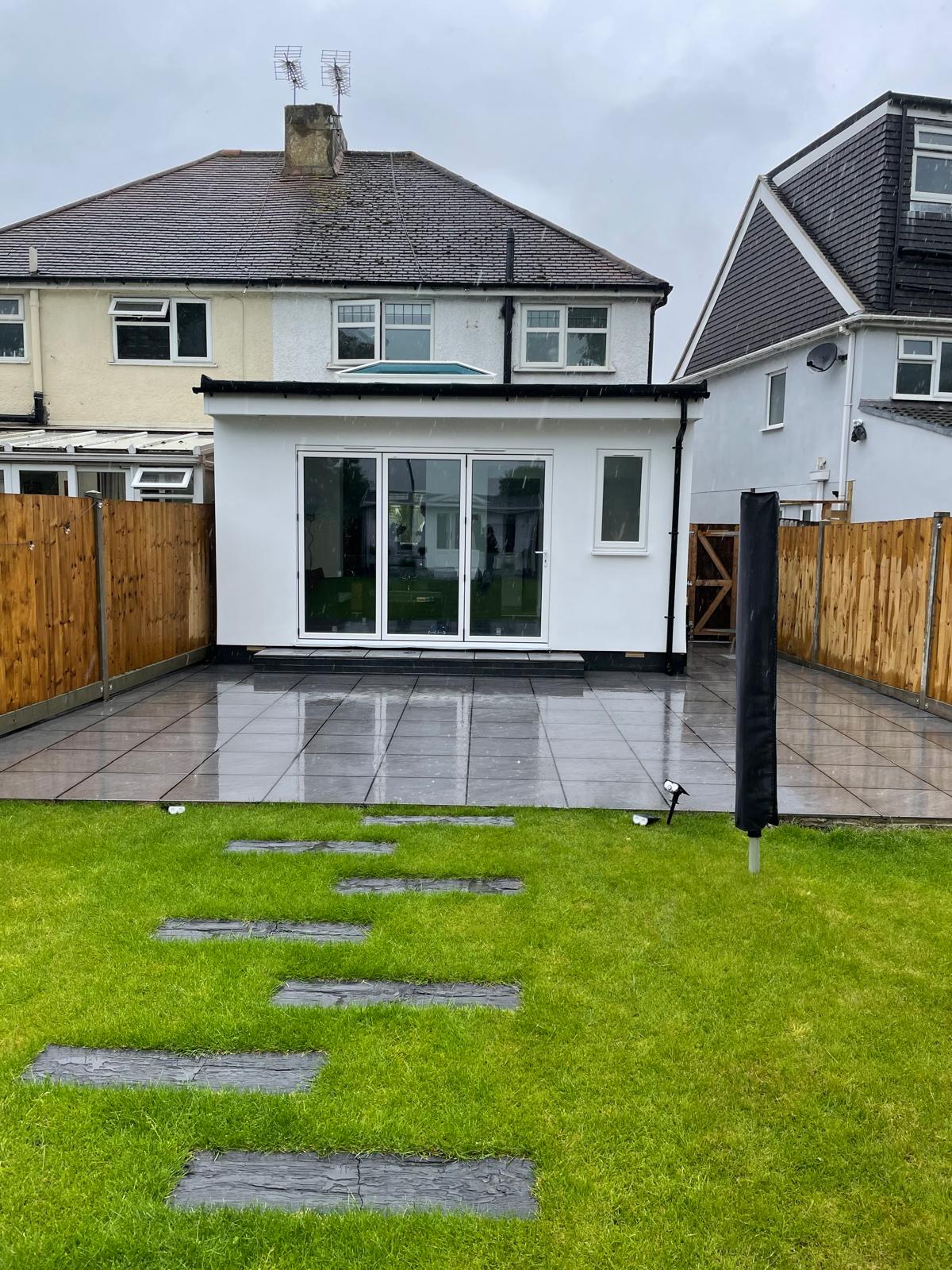 Outdoor construction in Bexley